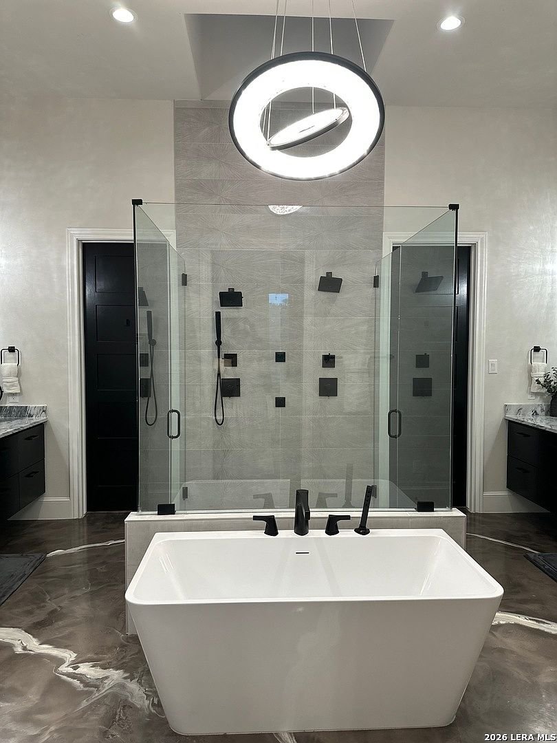 Primary bath with freestanding tub